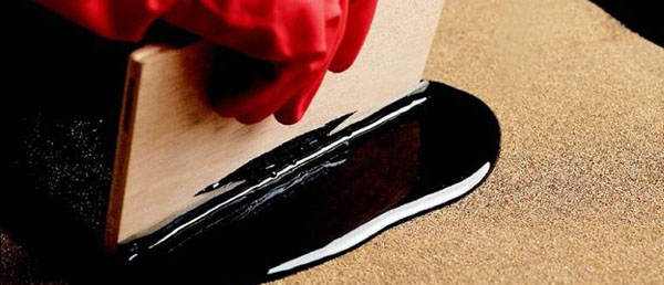 �۰���ɫ�{�đ�(y��ng)��